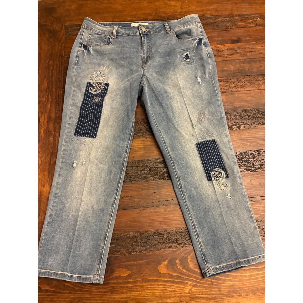 Est 1946 Denim Jeans Patch Paisley Embroidered Women's Size 16 Blue Cropped